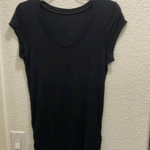 BLACK T Size M/L CAP SLEEVE